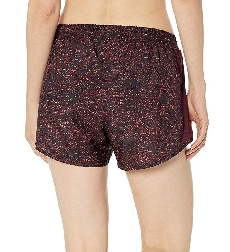 Dámské šortky UNDER ARMOUR Fly Printed