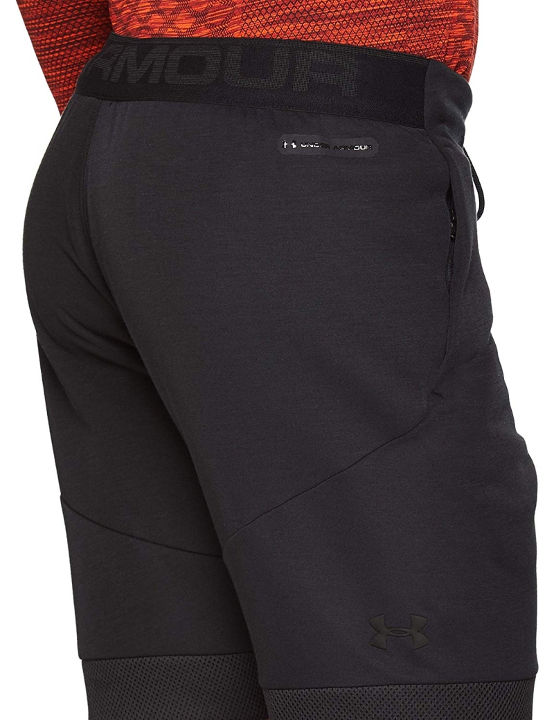 Pánské šortky UNDER ARMOUR Unstoppable Move Light Short