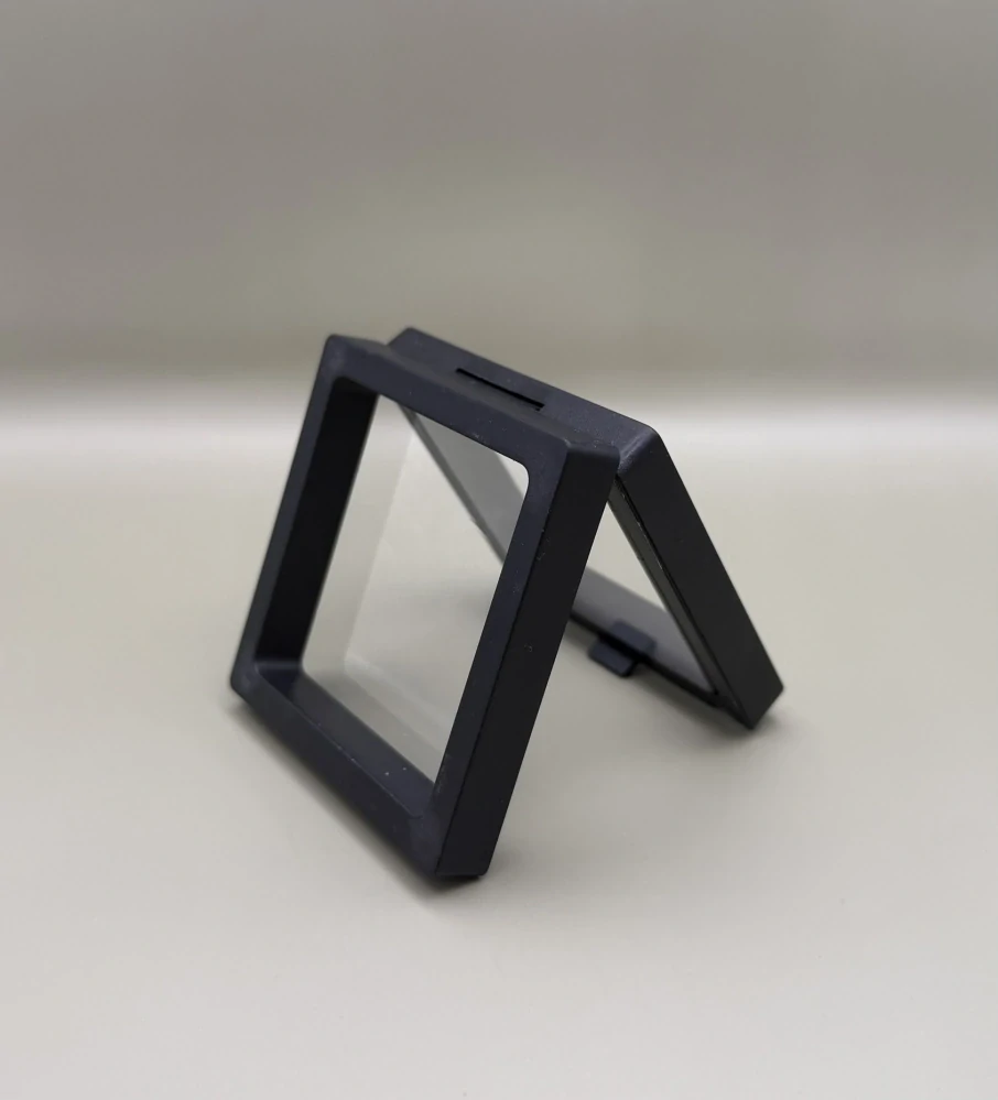 Moderní dárková krabička na šperky, brože