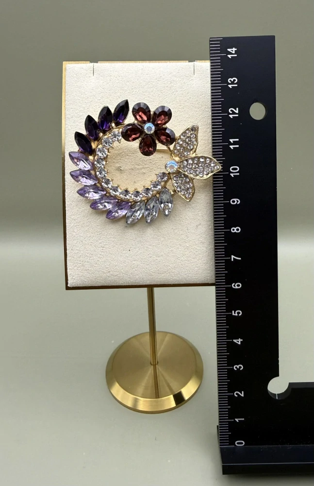 Kovová brož "Dárková mašle"