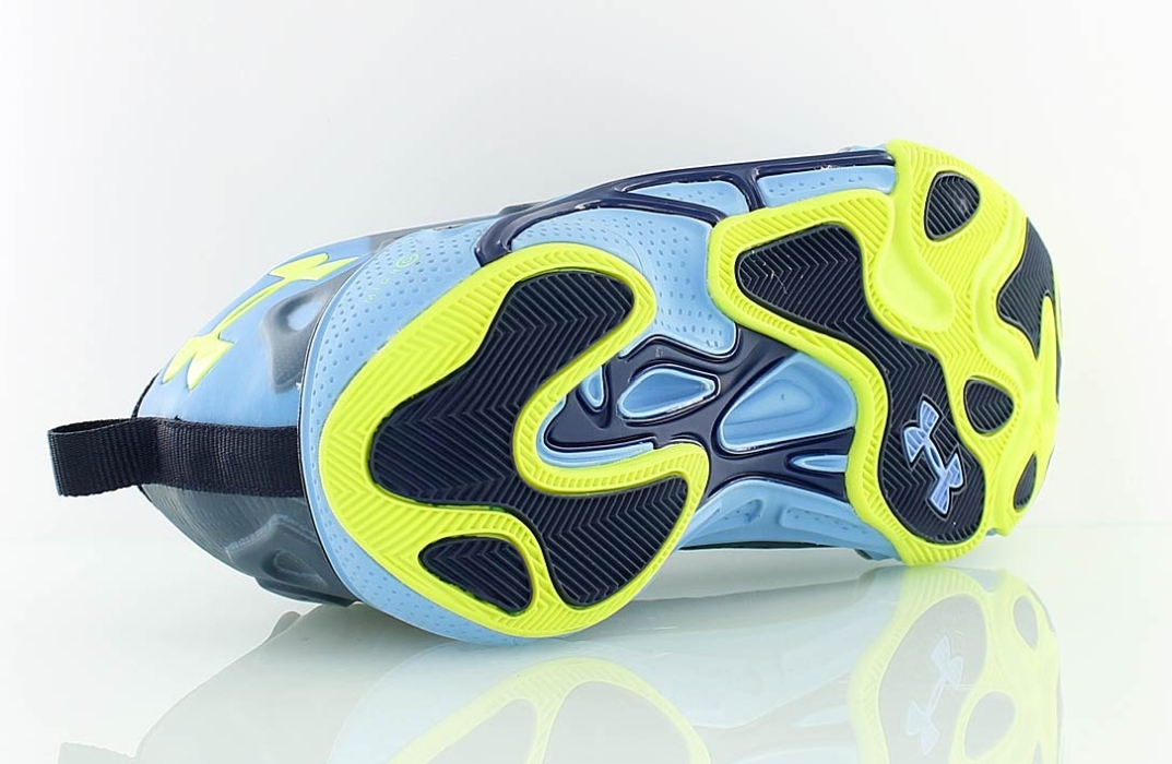 Boty UNDER ARMOUR Micro G Spawn Low 2